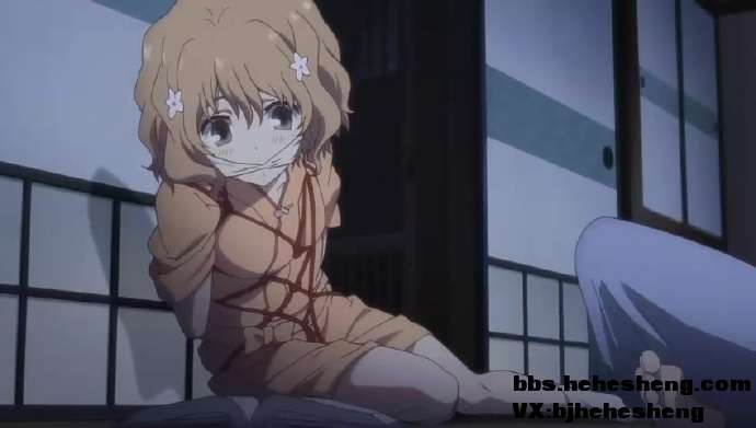 这龟甲绑就相当的经典,谁知道那么纯洁的作品会来这招呢!